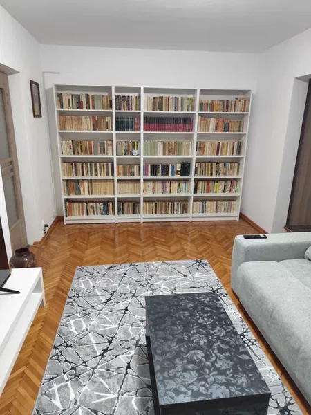 Berceni, Piata Sudului, Obregia, proaspat renovat